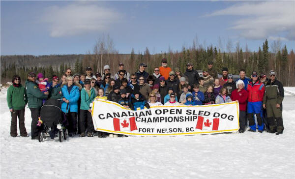 John Stewart Photo : Mushers, handlers and race support crew