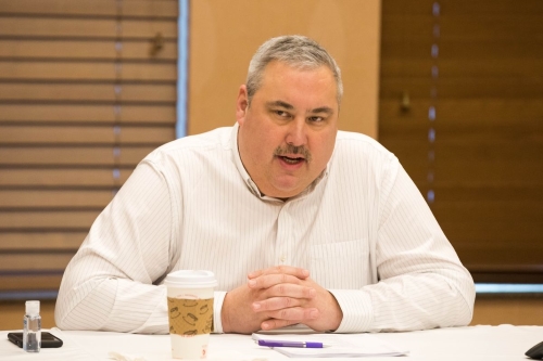 Iditarod Trail Committee board president Andy Baker leads a meeting Friday, Feb. 9, 2018 at the Lakefront Hotel in Anchorage. (Loren Holmes / ADN)